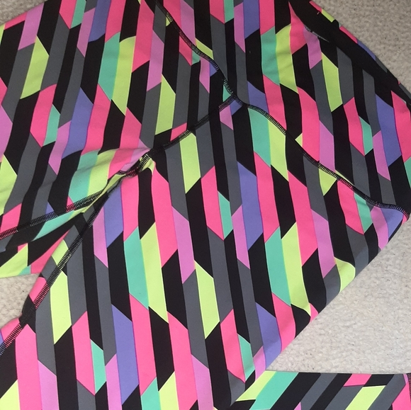 VSX Sport Yogas - Picture 3 of 3